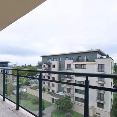 Долгосрочная аренда 2-комнатной квартиры 62 м² в Кракове, Польша