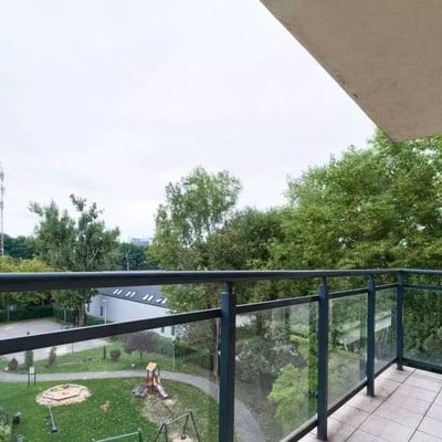 Долгосрочная аренда 2-комнатной квартиры 62 м² в Кракове, Польша