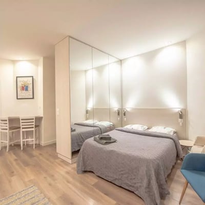 Long-term rental of a studio, 28 m² in Paris, France