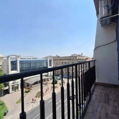 Langzeitmiete einer 1-Zimmer-Wohnung mit 38 m² in Belgrad, Serbien