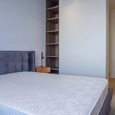 Langzeitmiete einer 3-Zimmer-Wohnung mit 82 m² in Belgrad, Serbien