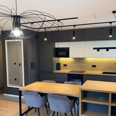Alquiler a largo plazo de un departamento de 2 habitaciones de 45m² en Cracovia, Polonia