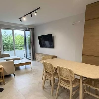 Long-term rental of a 3-room apartment 64m² in Krakow, Poland