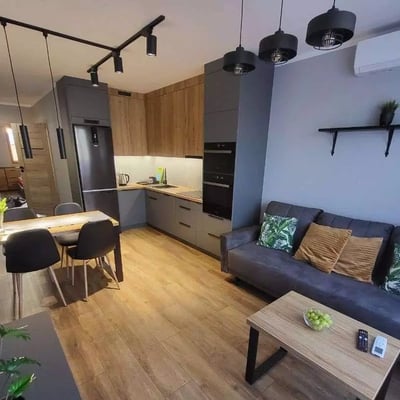 Alquiler a largo plazo de un departamento de 3 habitaciones de 52.5m² en Cracovia, Polonia