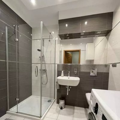 Langfristige Miete 3 Zimmer Wohnung 60 m² in Wrocław Polen