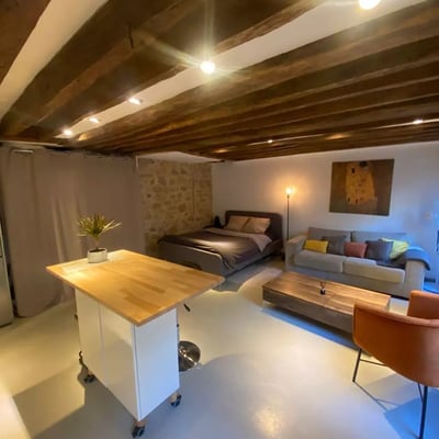 Long-term rental of a 35 m² studio in Paris, France