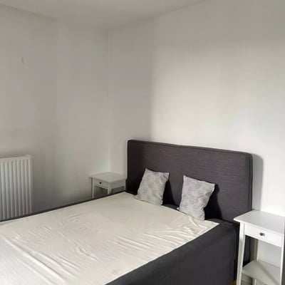Langzeitmiete einer 46 m² großen Zwei-Zimmer-Wohnung mit Balkon im Warschauer Stadtteil Białołęka