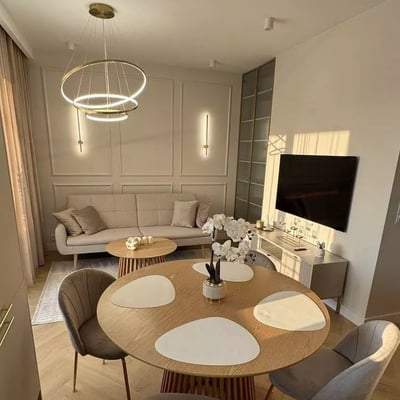 Langzeitmiete einer 55 m² großen Dreizimmerwohnung im Stadtteil Włochy, Warschau, Polen