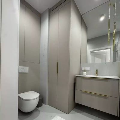 Langzeitmiete einer 55 m² großen Dreizimmerwohnung im Stadtteil Włochy, Warschau, Polen