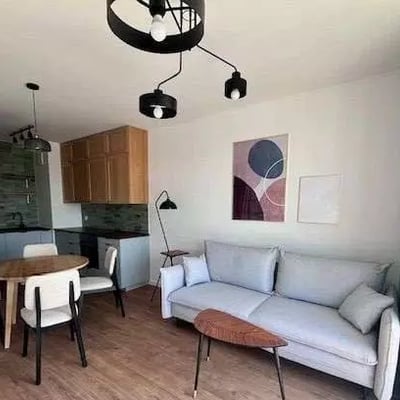 Location longue durée d’un appartement de 42 m² avec deux pièces dans le quartier Ursus, Varsovie, Pologne