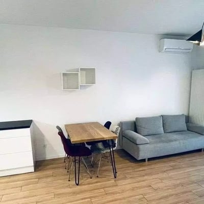Long-term rent modern 2-room apartment 44 m² in Mokotów, Warsaw, Poland