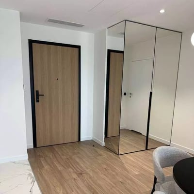 Long-term rent of a 2-room apartment 40m² in Wola district, Warsaw, Poland