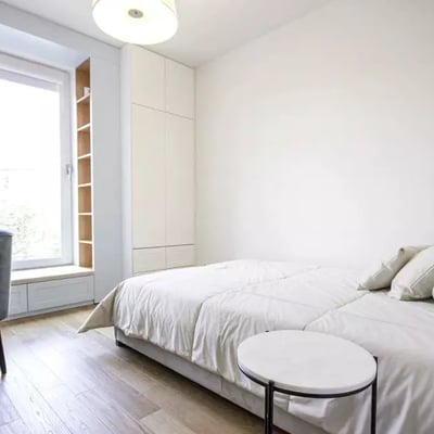 Alquiler a largo plazo de un piso de 4 habitaciones y 94m² en Cracovia, Polonia