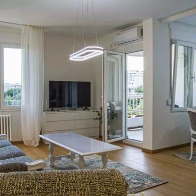 Long-term rental of a 2-room apartment 64m² in New Belgrade district, Belgrade, Serbia