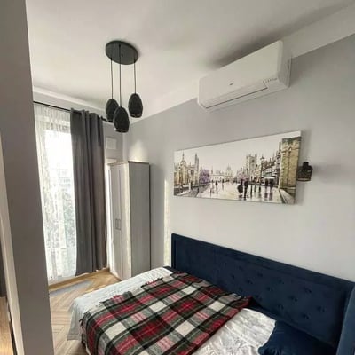 Alquiler a largo plazo de un piso de 2 habitaciones y 38m² en el distrito Wola, Varsovia, Polonia