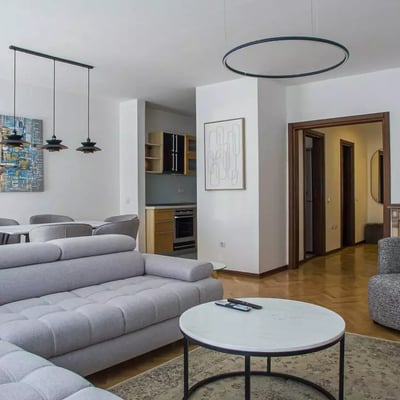 Long-term rental of 4-room apartment 92 m² in Belgrade, Serbia