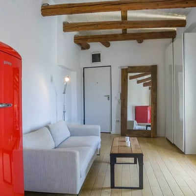 Langzeitmiete eines Studios 38 m² im Stadtzentrum, Belgrad, Serbien
