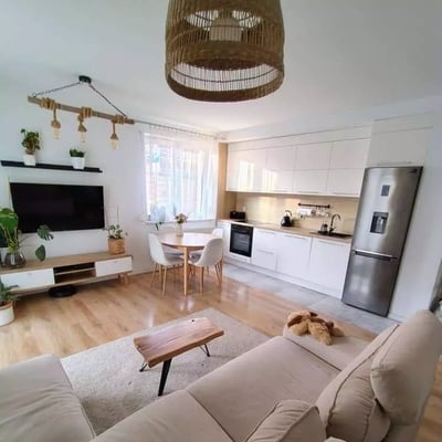 Долгосрочная аренда 3-комнатной квартиры 64 м² в районе Prądnik Biały, Краков, Польша