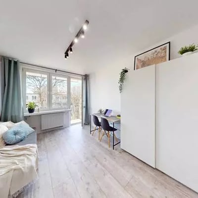 Location longue durée : studio de 19 m² à Grzegórzki, Cracovie, Pologne