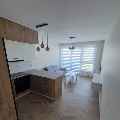 Langzeitmiete: 3-Zimmer-Wohnung mit 51 m² in Czyżyny, Krakau, Polen