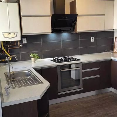 Долгосрочная аренда 2-комнатной квартиры в районе Tractorul, Брашов, Румыния