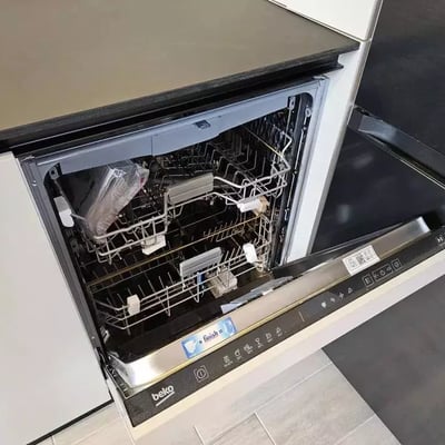 Долгосрочная аренда 2-комнатной квартиры в Urban Plaza, Брашов, Румыния