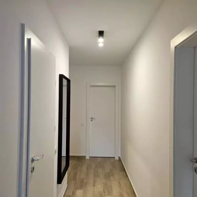 Долгосрочная аренда 2-комнатной квартиры в Urban Plaza, Брашов, Румыния