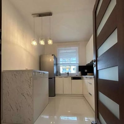 Alquiler a largo plazo piso de 2 habitaciones 46 m², Olimpia Port, Breslavia, Polonia