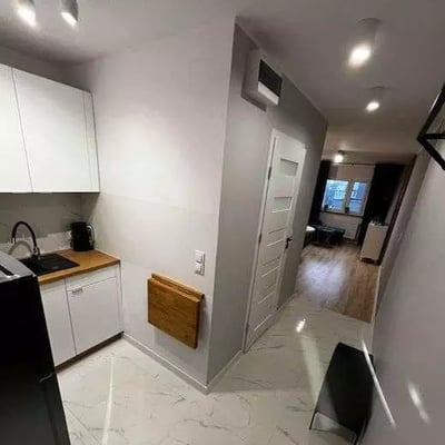 Долгосрочная аренда 1-комнатной квартиры 25 м², Вроцлав, Польша