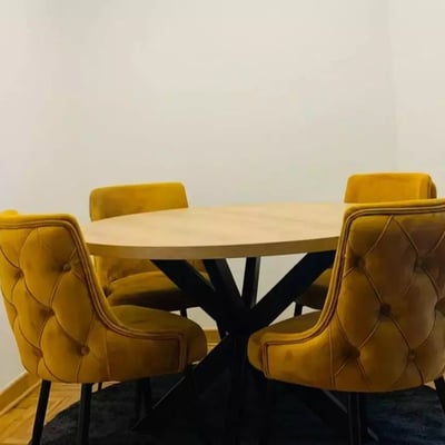 Alquiler a largo plazo piso de 3 habitaciones 85 m² en el distrito de Nuevo Belgrado, Belgrado, Serbia
