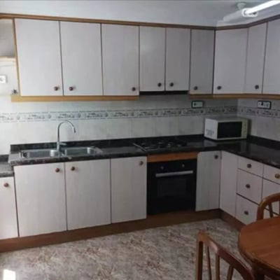 Langzeitmiete 3-Schlafzimmer-Wohnung, 135 m², Alicante, Spanien
