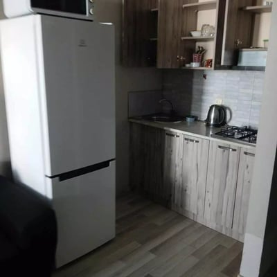 Alquiler a largo plazo apartamento 1+1, 50 m², Batumi, Georgia