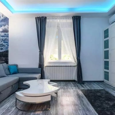 Location longue durée d’un appartement 2 pièces, 47 m², dans le centre-ville, Belgrade, Serbie