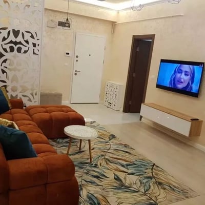 Долгосрочная аренда квартиры 2-комнатной, 70 м², Констанца, Румыния