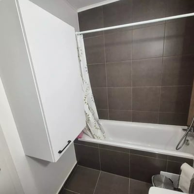 Долгосрочная аренда квартиры 2-комнатной, 52 м², Брашов, Румыния