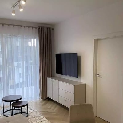 Long-term rental of a 2-room apartment 40 m² in Wola, Warsaw, Poland