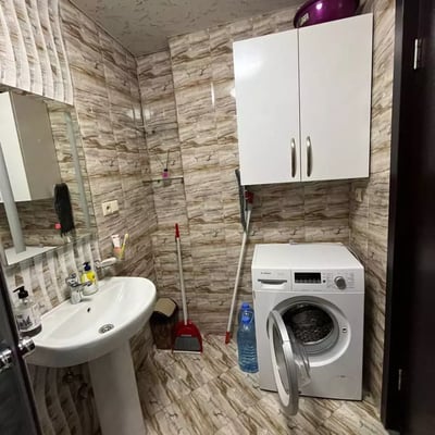 Langzeitmiete einer 1+1-Wohnung mit 60 m², Batumi, Georgien