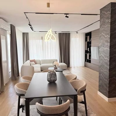 Alquiler a largo plazo de apartamento de 4 habitaciones 140 m², Vračar, Belgrado, Serbia