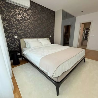 Alquiler a largo plazo de apartamento de 4 habitaciones 140 m², Vračar, Belgrado, Serbia