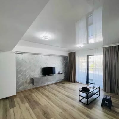 Долгосрочная аренда 2-комнатных апартаментов 55 м², Констанца, Румыния