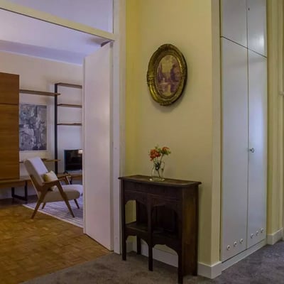 Langzeitmiete einer 3-Zimmer-Wohnung mit 70 m² im Stadtzentrum, Belgrad, Serbien