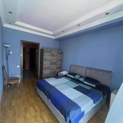 Location longue durée d’un appartement 3 pièces de 155 m² rue Chavchavadze, Batoumi, Géorgie