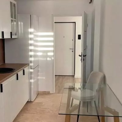 Длительная аренда 2-х комнатных апартаментов 77 м² в Констанце, Румыния