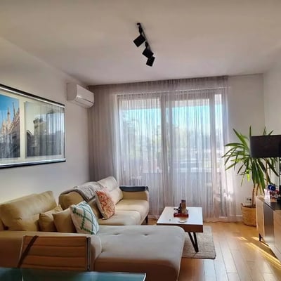 Long-term rental of 3-room apartment 65 m² in New Belgrade, Serbia