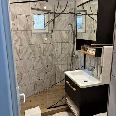 Аренда на длительный срок 2-х комнатных апартаментов 52 м² в Констанце, Румыния