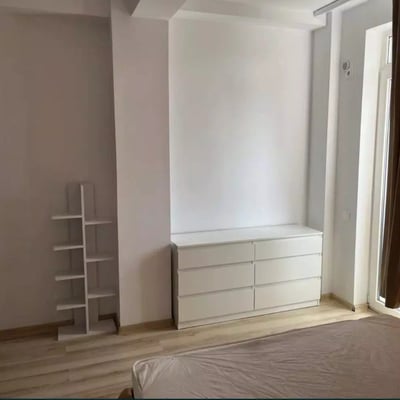 Аренда на длительный срок 2-х комнатных апартаментов 60 м² в Констанце, Румыния