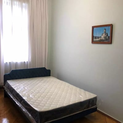 Langzeitmiete einer 1+1-Wohnung mit 48 m² in Batumi, Georgien