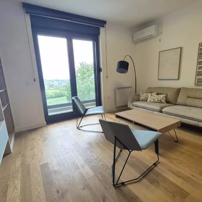 Langzeitmiete einer 3-Zimmer-Wohnung 72 m², Belgrad, Serbien
