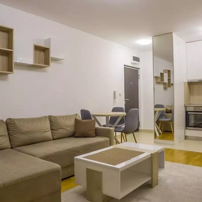 Location longue durée d’un appartement 2 pièces 40 m², Zvezdara, Belgrade, Serbie