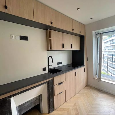 Long-term rental of 15 m² studio with balcony in Paris 7th district, France
